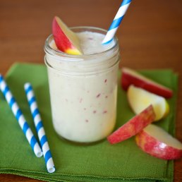 Apple Smoothie with Apple Pie Spice