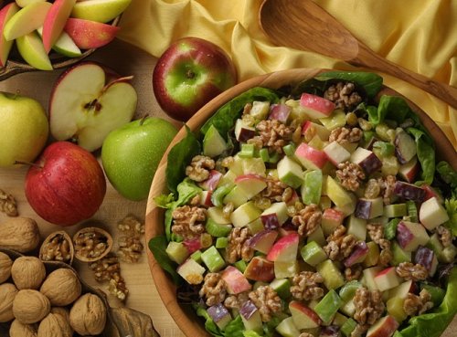 Low Fat Apple Waldorf Salad