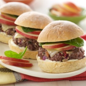 Bacon 'N' Apple Cheeseburger Sliders