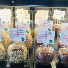 Caramel Apples - plain or with peanuts