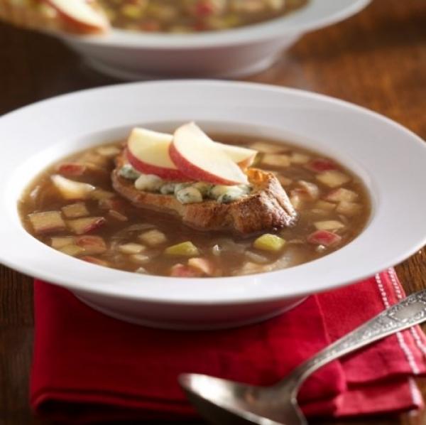 Delicious Caramelized Onion Apple Soup Recipe!