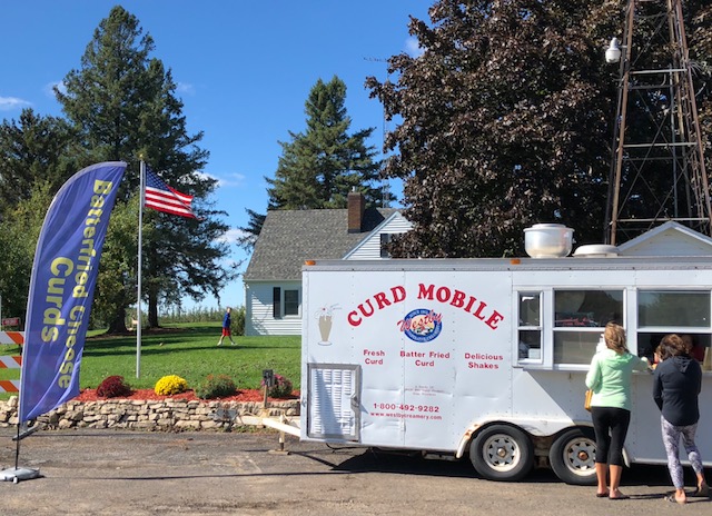 Curd Mobile Arrives this Weekend at Sunrise Orchards!