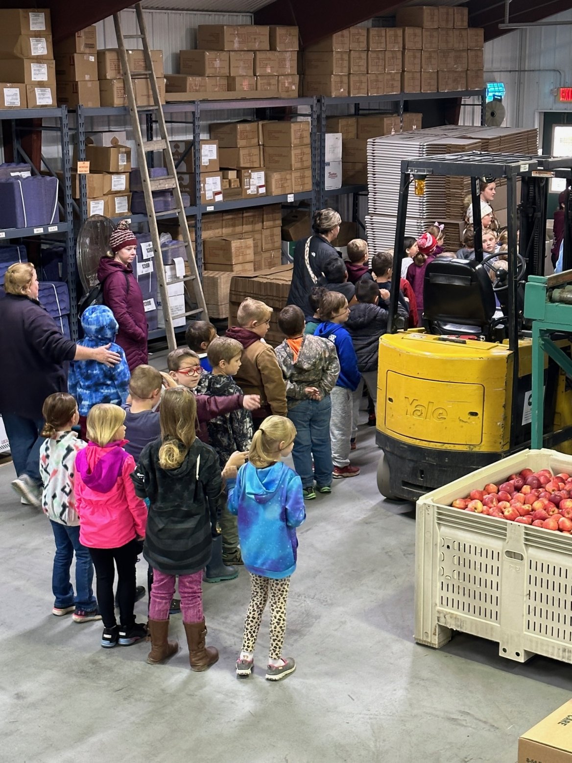 Sunrise Orchards Hosted Second Grade Class Today!