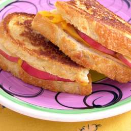 Grilled Cheese and Apple Sandwich